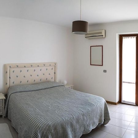 Elegant Apartment In Residence With Pool Acireale Eksteriør billede