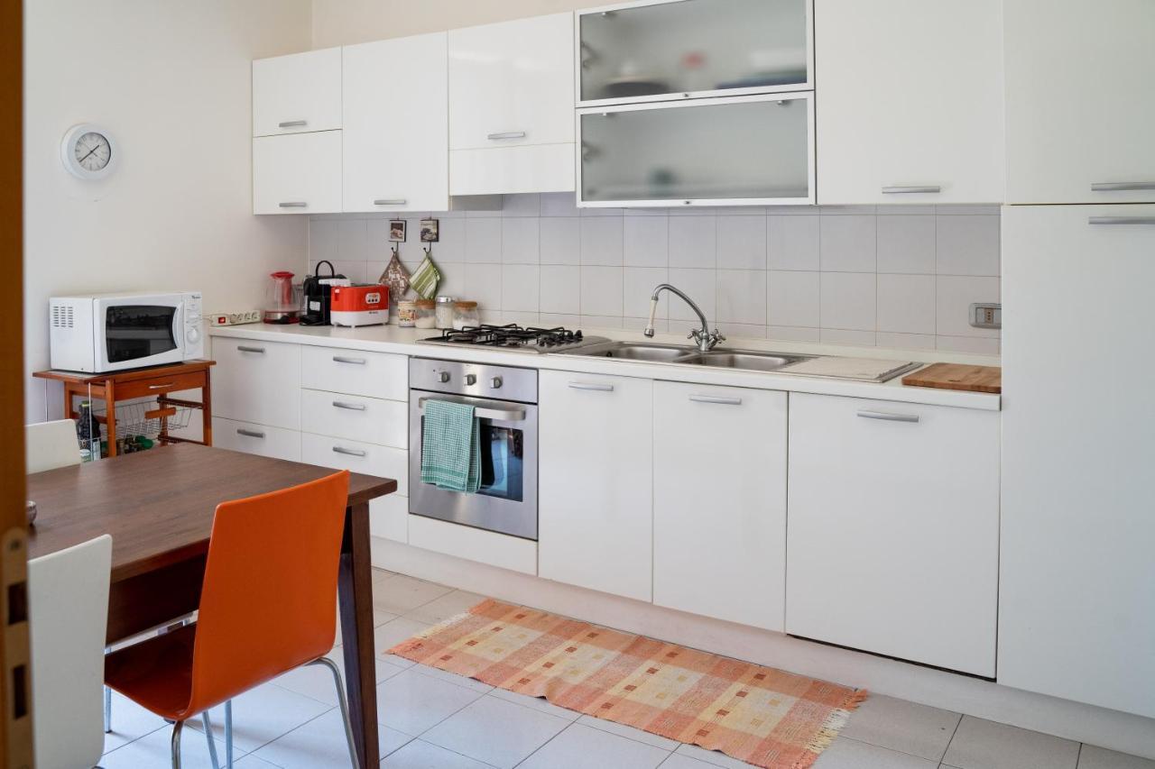 Elegant Apartment In Residence With Pool Acireale Eksteriør billede